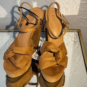 Express Tan Suede Women's Platform Sandals